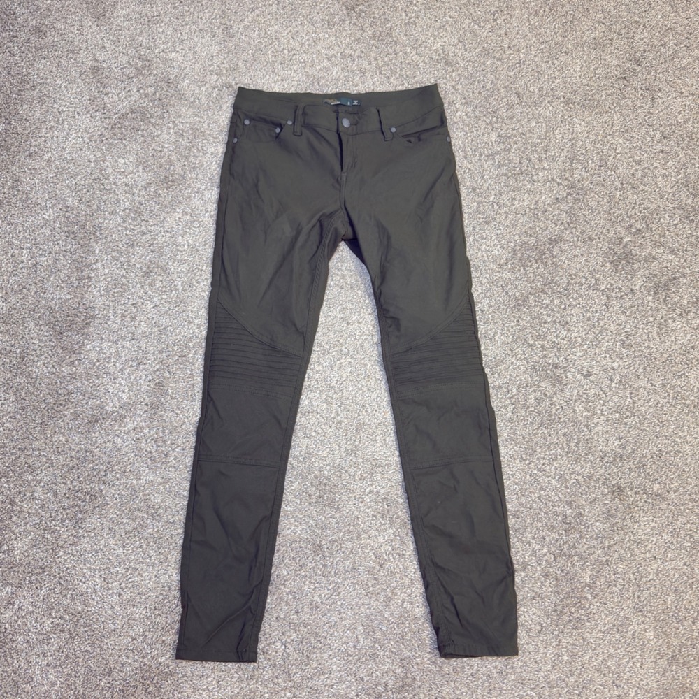 Prana Briann Pants Womens 6 Dark Olive Green Moto Pintuck Slim Hiking Pants